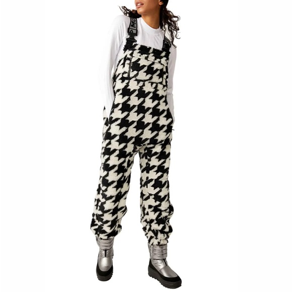 NWOT FP Movement Hit the Slopes Salopette Fleece Overalls Houndstooth Combo - Picture 1 of 11